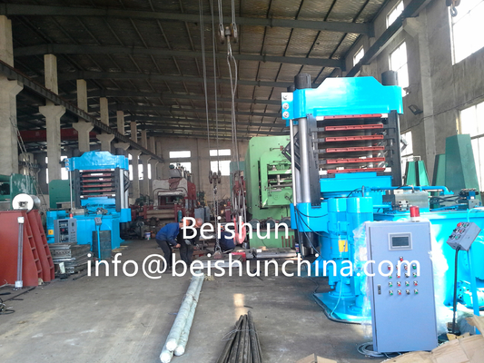 Купить EVA Mat Hot Pressing Machine для вулканизации с размером горячей пластины 1200x1100 online manufacture