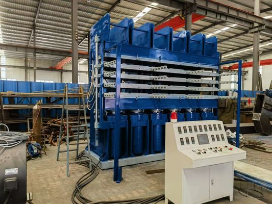 Хорошая цена ПЛК 4 слоя Гидравлический вулканизирующий пресс для предварительно изготовленного ретранстерированного грузовика онлайн